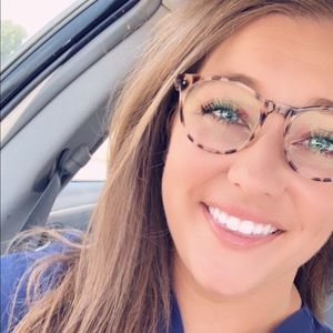 Meet your Posher, Haley